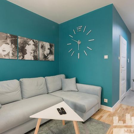 Millennium Awangarda Mint Apartment Warsaw Luaran gambar