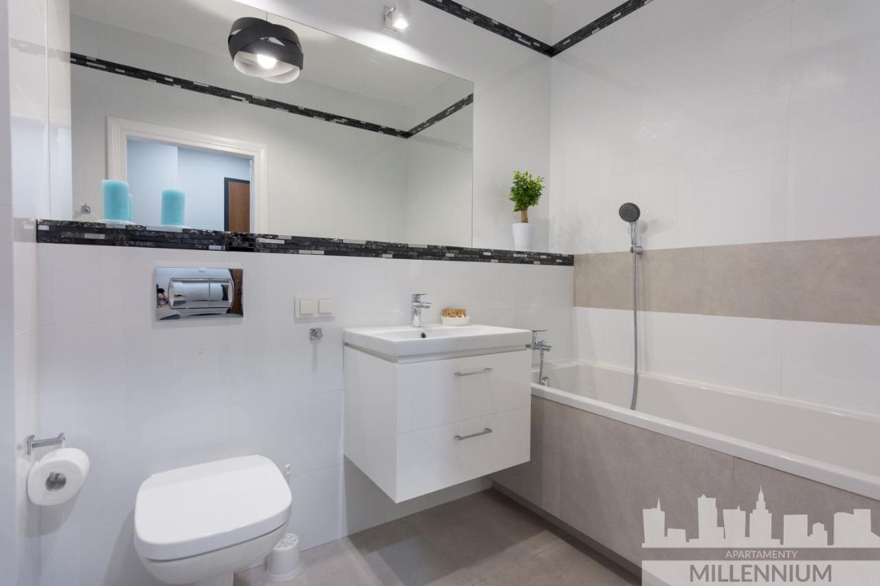 Millennium Awangarda Mint Apartment Warsaw Luaran gambar