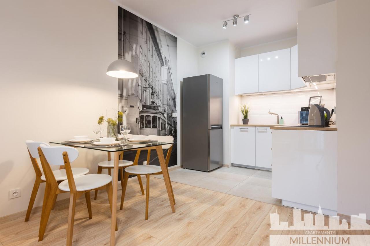 Millennium Awangarda Mint Apartment Warsaw Luaran gambar