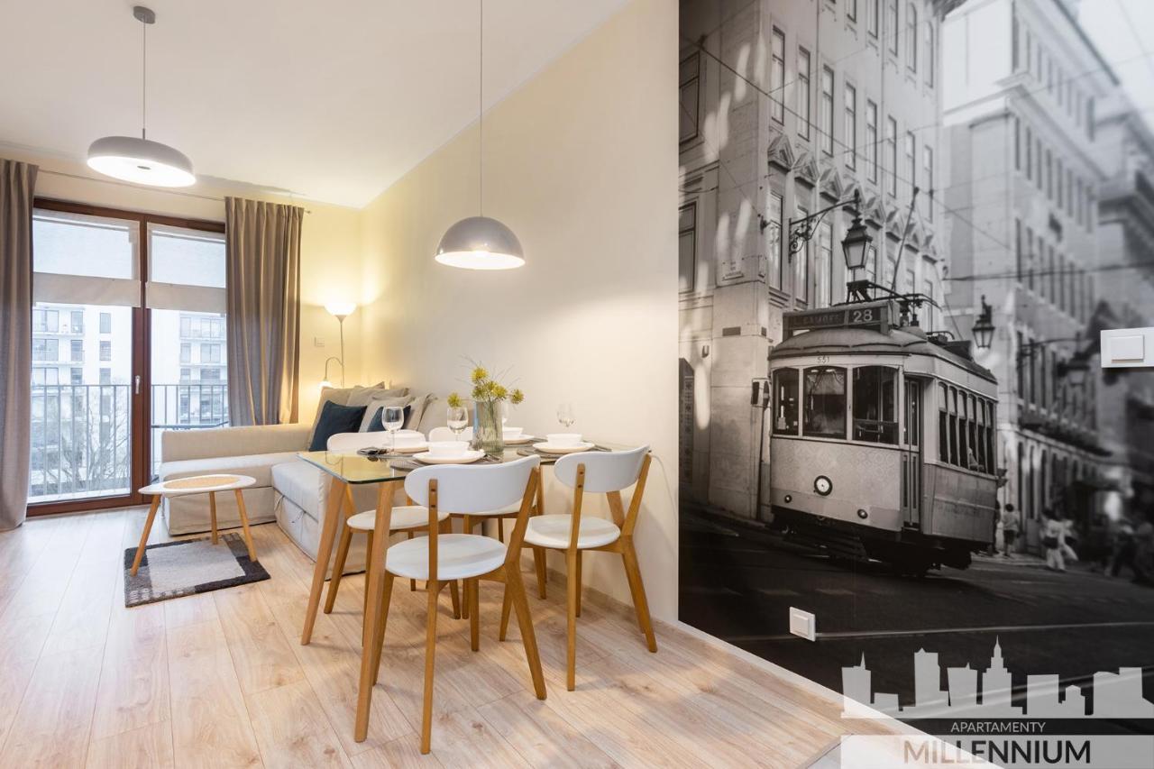 Millennium Awangarda Mint Apartment Warsaw Luaran gambar