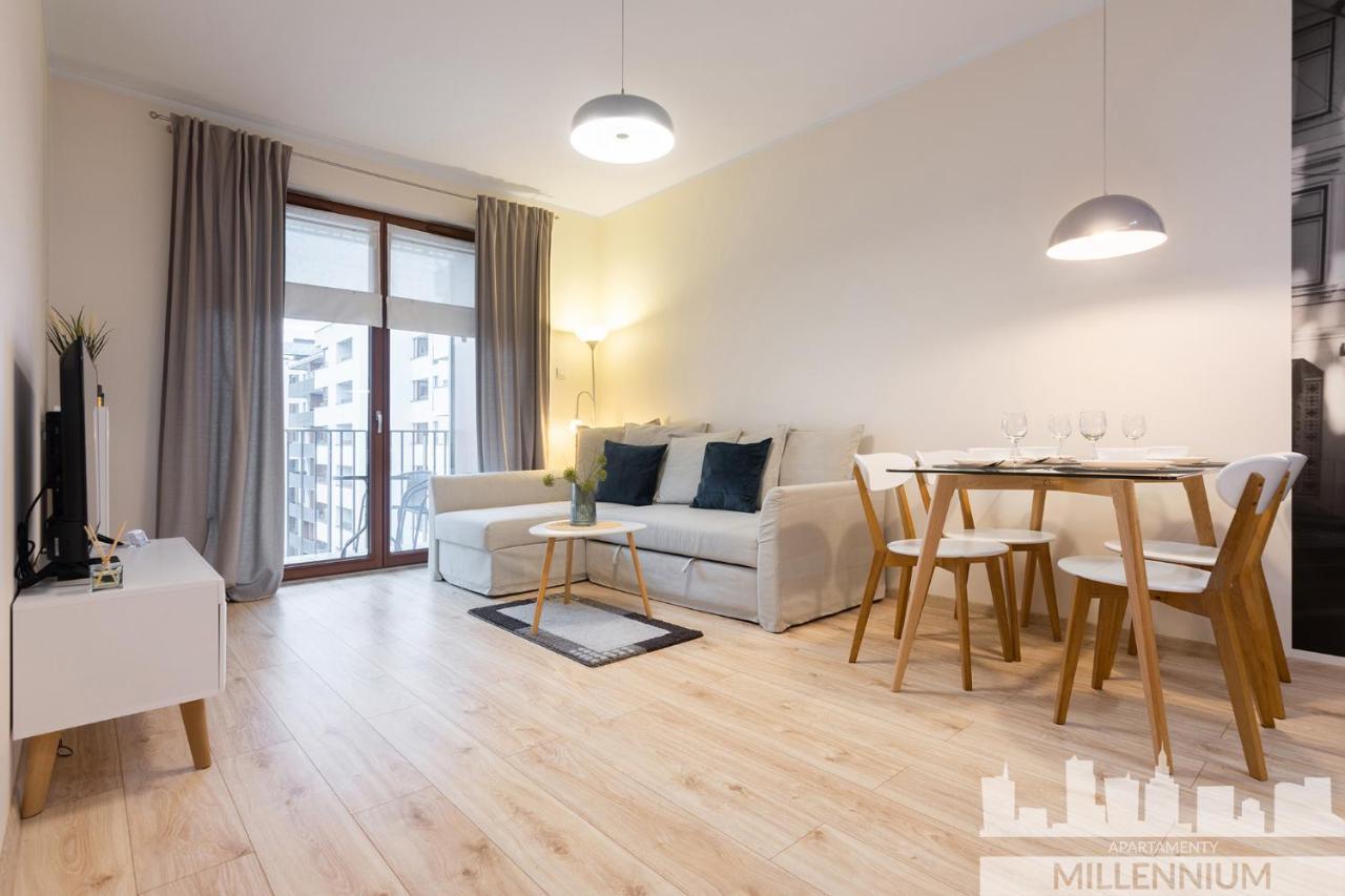 Millennium Awangarda Mint Apartment Warsaw Luaran gambar